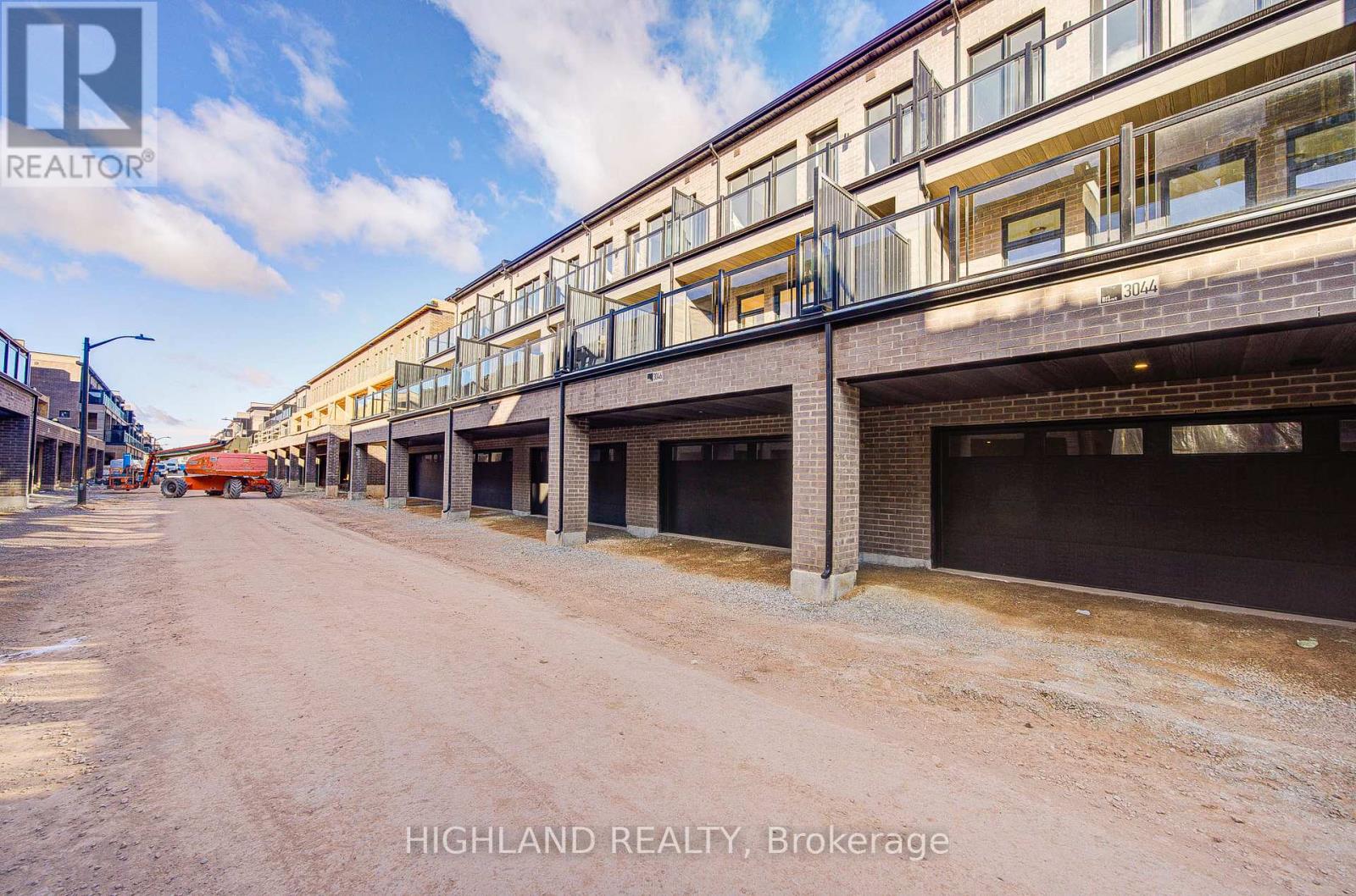 3046 Perkins Way, Oakville, Ontario  L6H 7Z3 - Photo 40 - W13027596