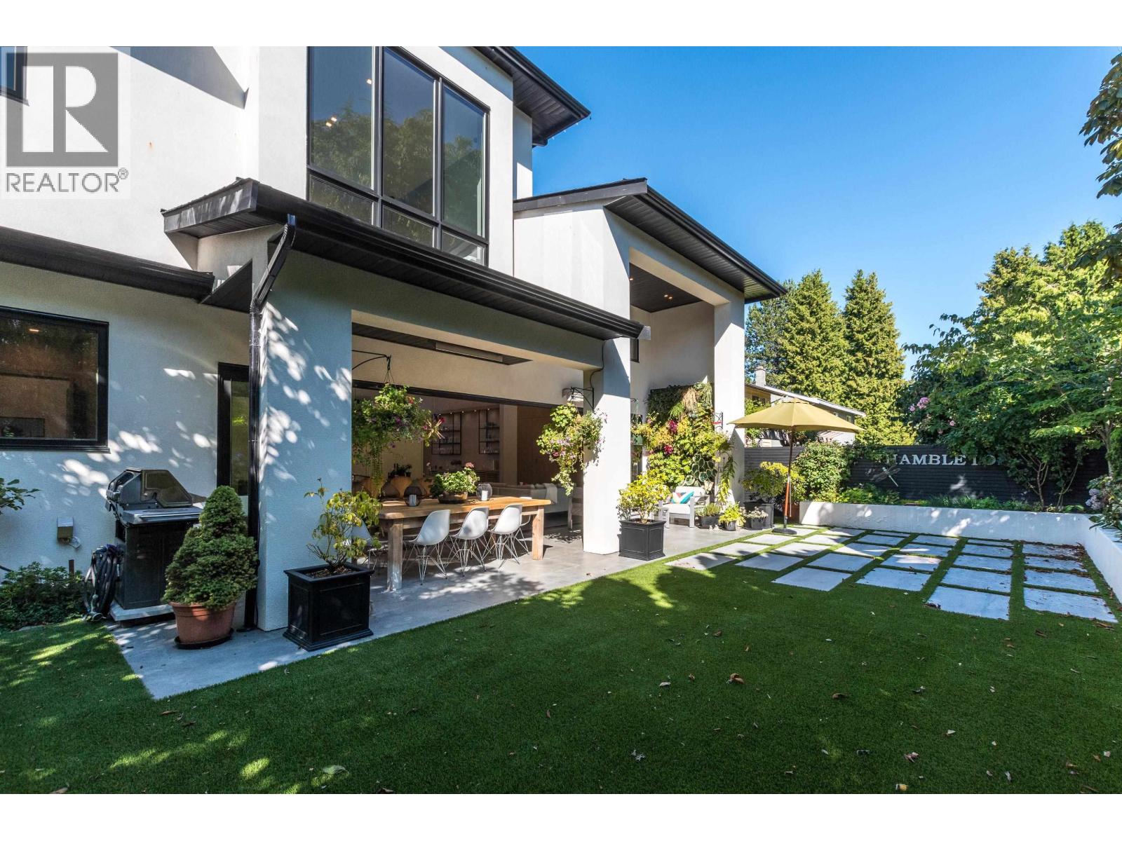 10560 Hogarth Drive, Richmond, British Columbia  V7E 3Z8 - Photo 8 - R3114196