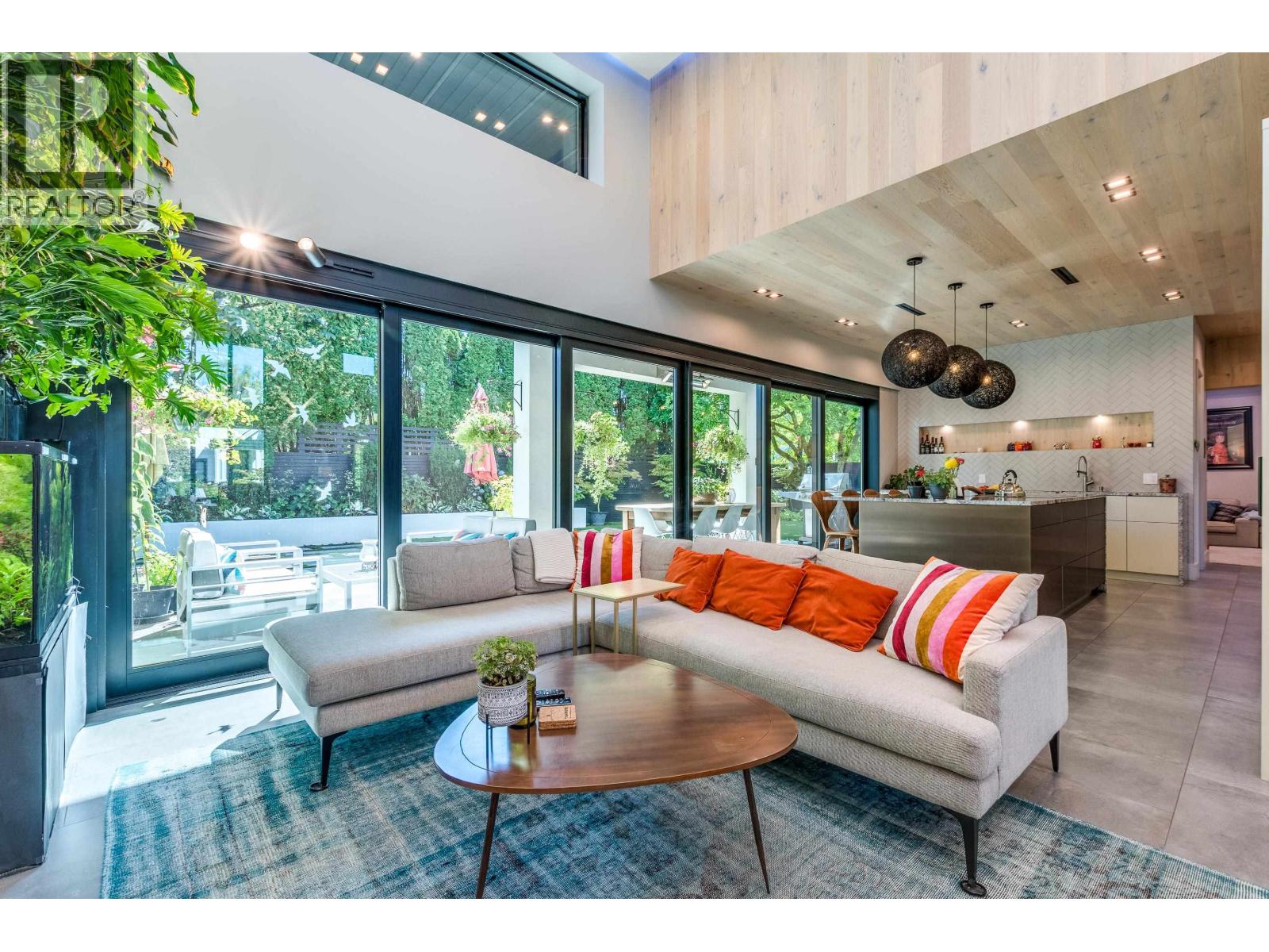 10560 Hogarth Drive, Richmond, British Columbia  V7E 3Z8 - Photo 15 - R3114196