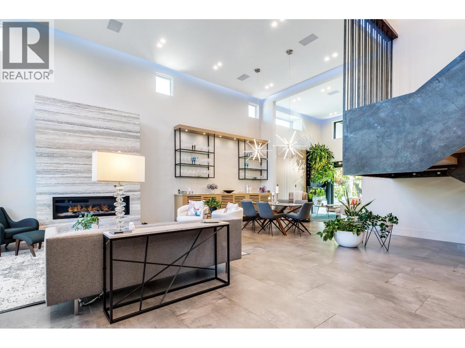 10560 Hogarth Drive, Richmond, British Columbia  V7E 3Z8 - Photo 19 - R3114196