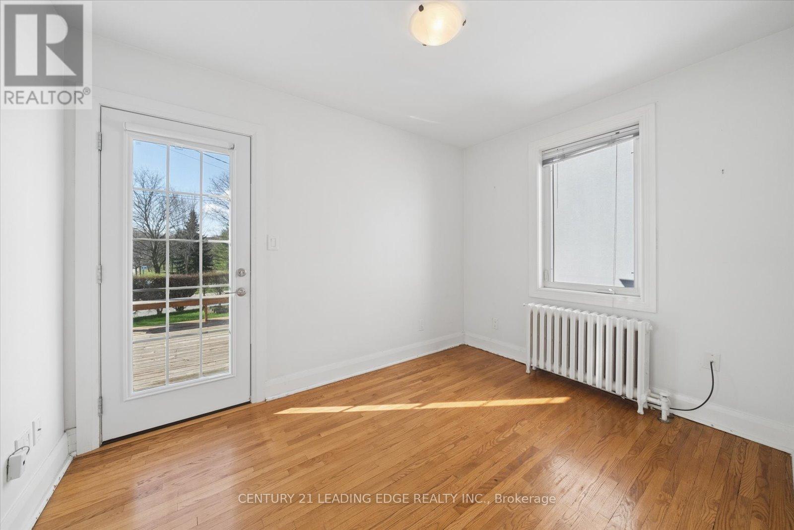 490 Arlington Avenue, Toronto, Ontario  M6C 3A2 - Photo 17 - C13027412