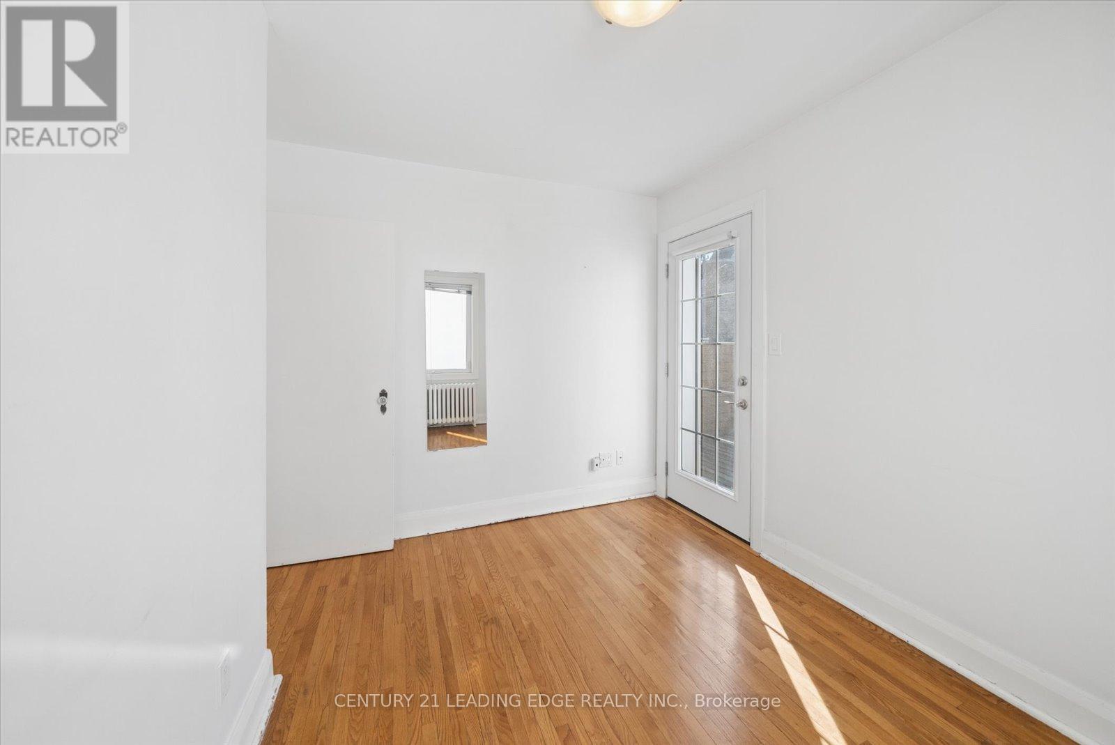 490 Arlington Avenue, Toronto, Ontario  M6C 3A2 - Photo 16 - C13027412