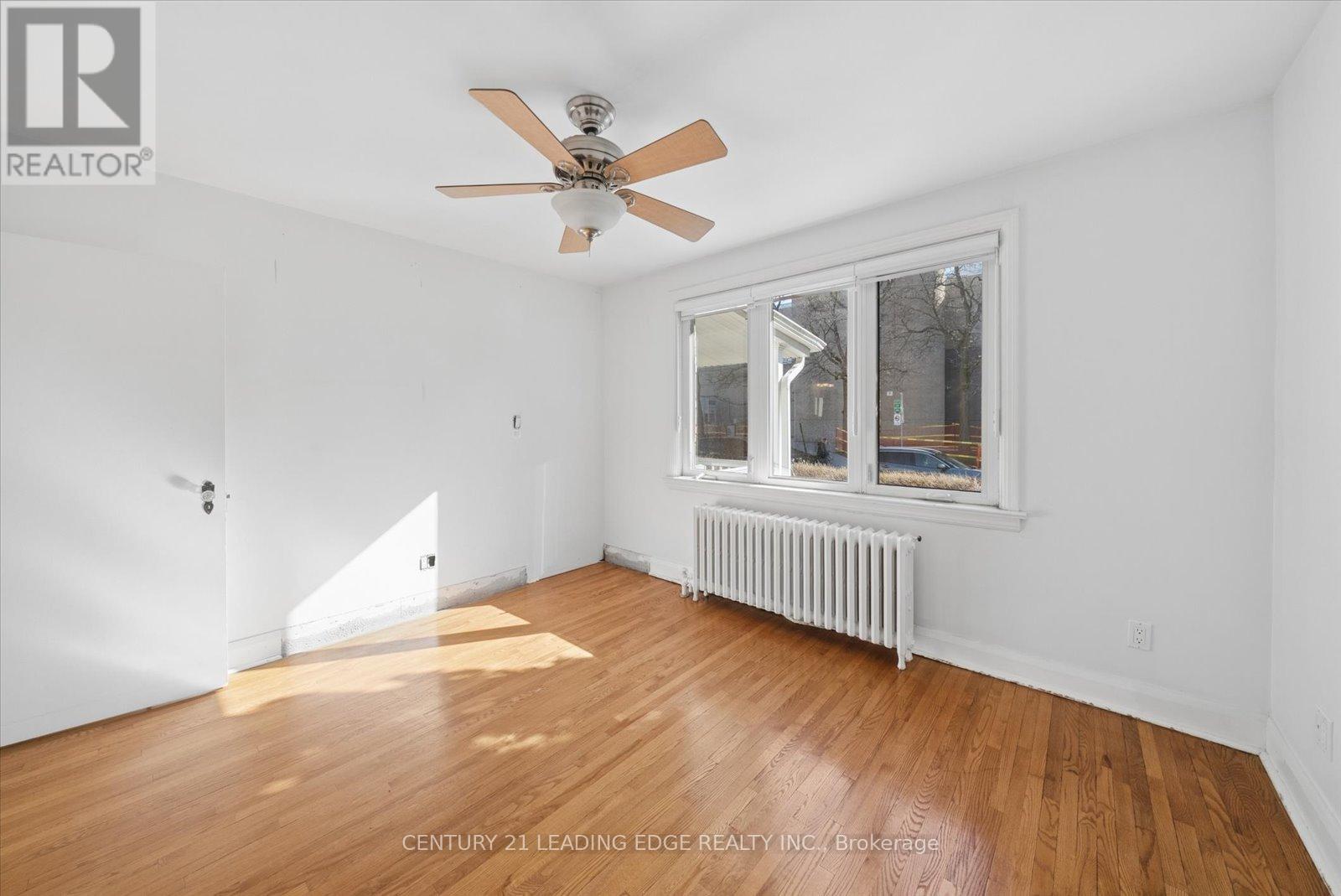 490 Arlington Avenue, Toronto, Ontario  M6C 3A2 - Photo 19 - C13027412