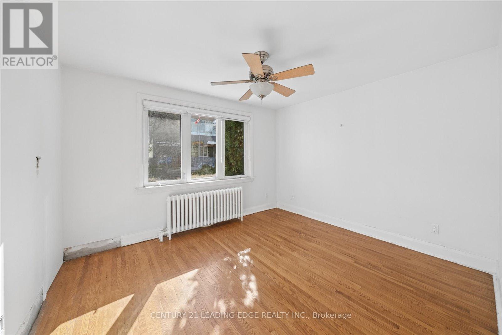 490 Arlington Avenue, Toronto, Ontario  M6C 3A2 - Photo 18 - C13027412