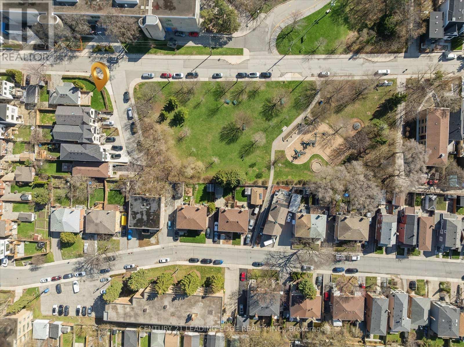 490 Arlington Avenue, Toronto, Ontario  M6C 3A2 - Photo 4 - C13027412