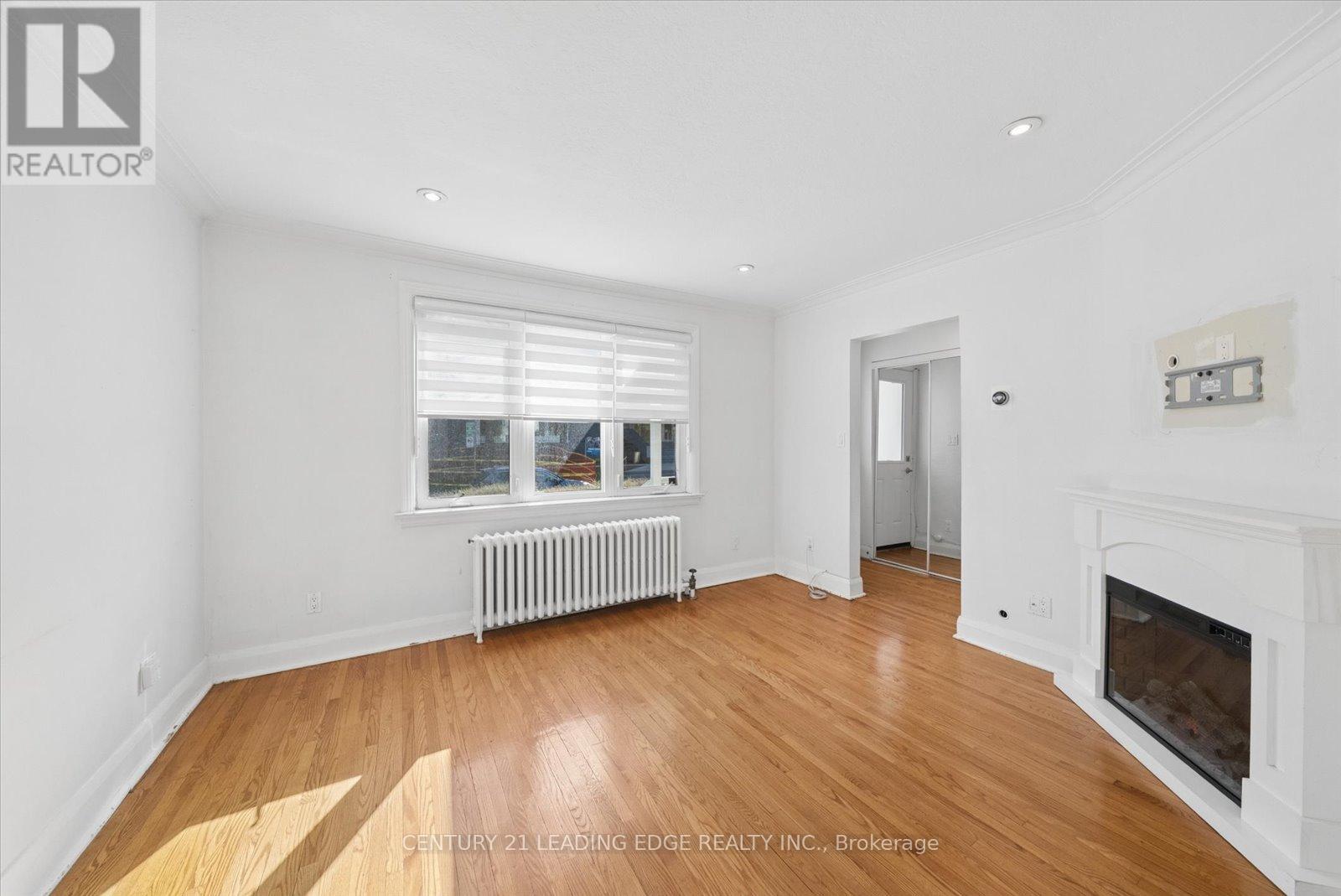 490 Arlington Avenue, Toronto, Ontario  M6C 3A2 - Photo 6 - C13027412