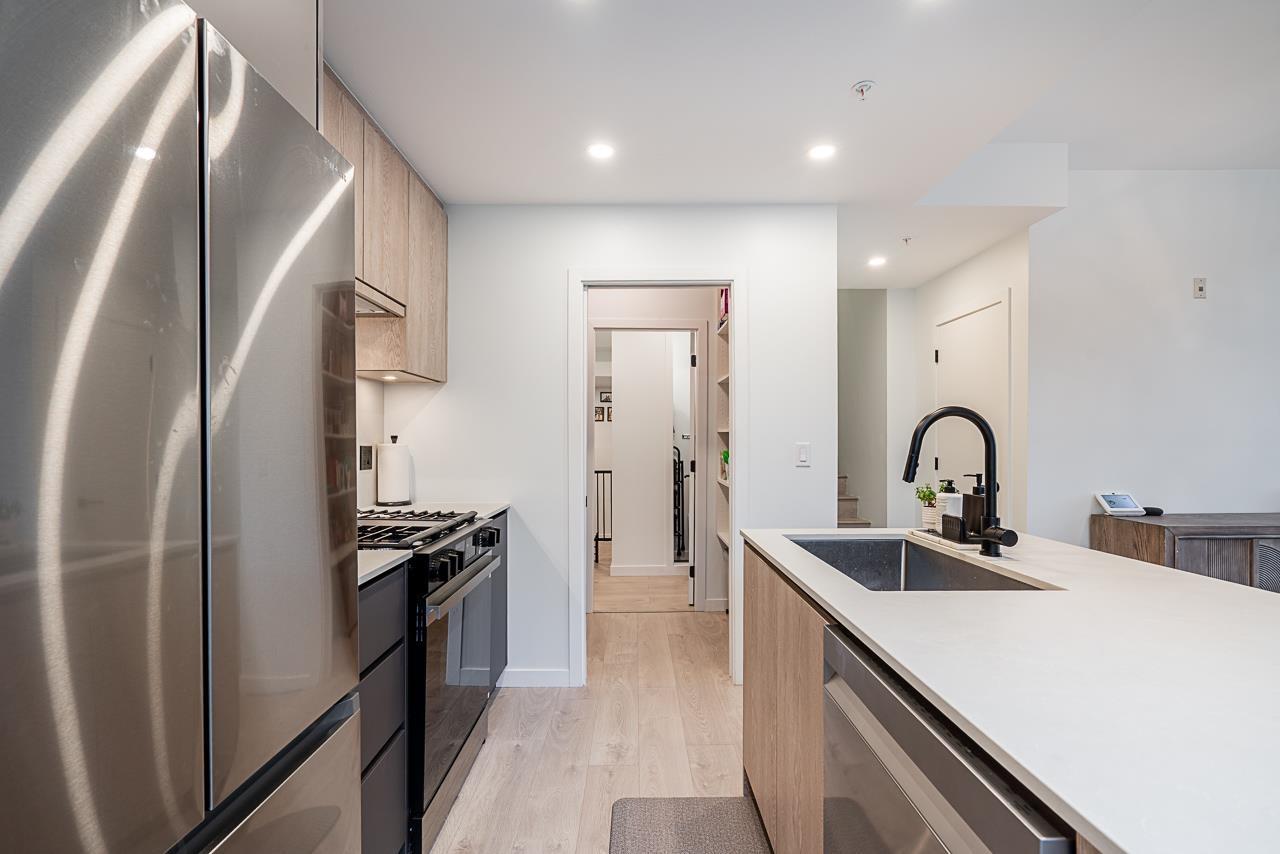 105 19577 65b Avenue, Surrey, British Columbia  V4N 6Y3 - Photo 11 - R3094407