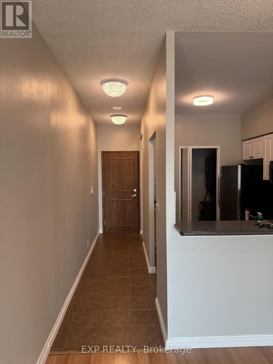 Ph207 - 8 Lee Centre Drive, Toronto, Ontario  M1H 3H8 - Photo 4 - E13026306