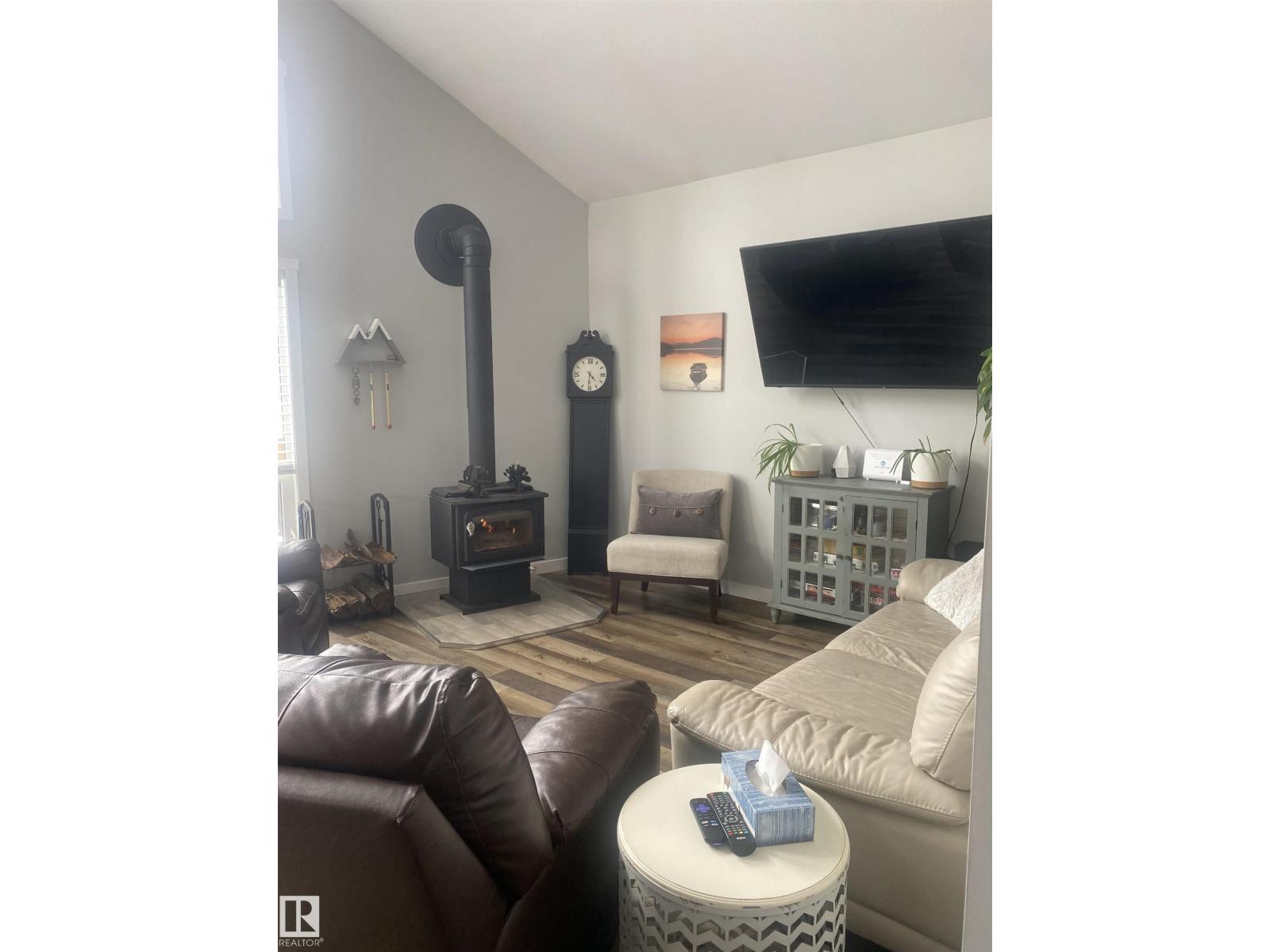 633 Lakeside Pt, Rural Parkland County, Alberta  T7Z 2T5 - Photo 11 - E4483424