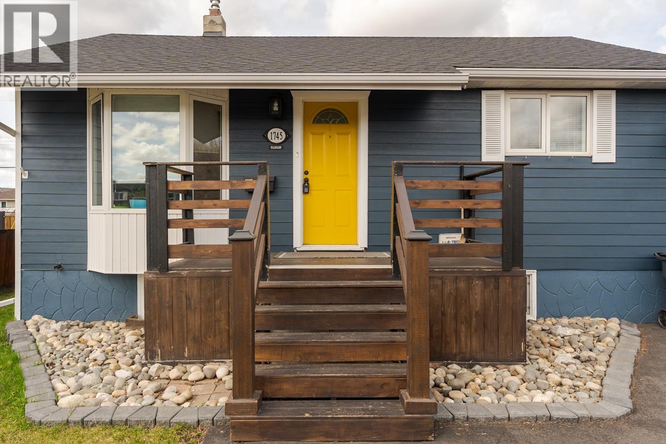 1745 Norwood Street, Prince George, British Columbia  V2L 1X7 - Photo 3 - R3114202