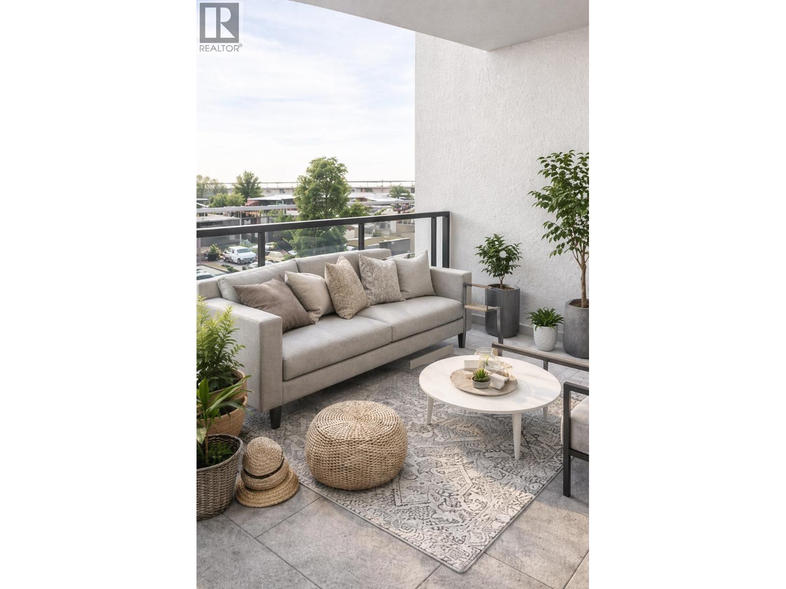 1804 1401 Hunter Street, North Vancouver, British Columbia  V7J 0E2 - Photo 4 - R3113892