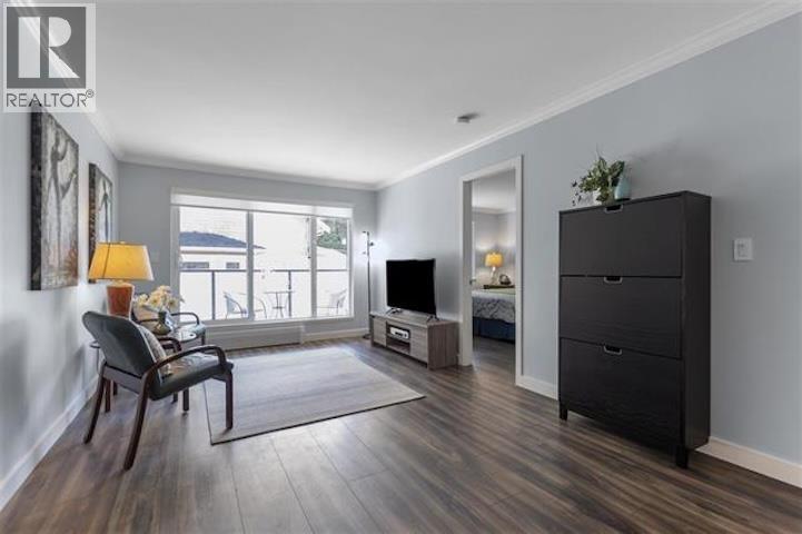 302 2328 Oxford Street, Vancouver, British Columbia  V5L 1G3 - Photo 2 - R3113765