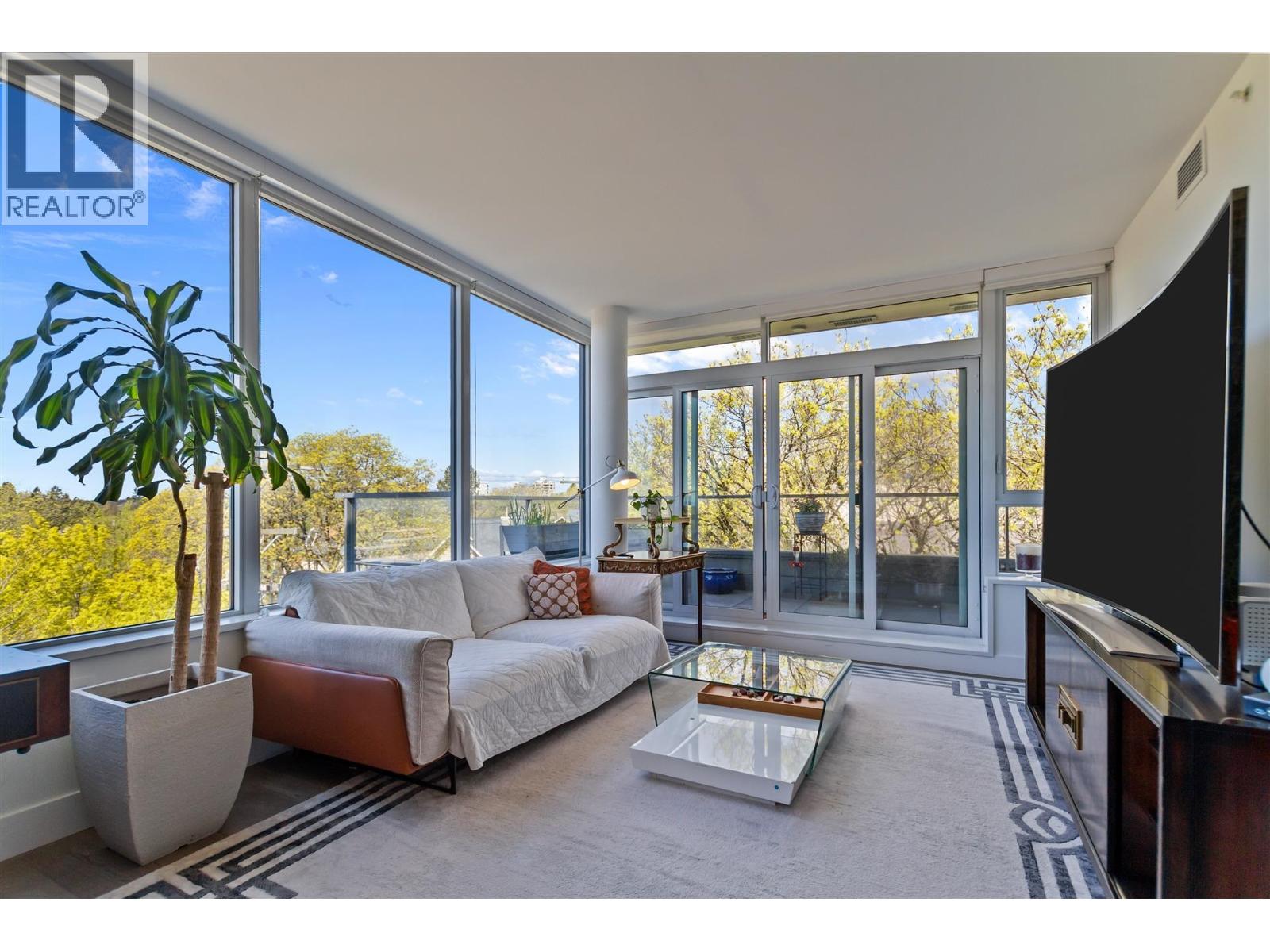 402 6333 West Boulevard, Vancouver, British Columbia  V6M 0C1 - Photo 3 - R3114053