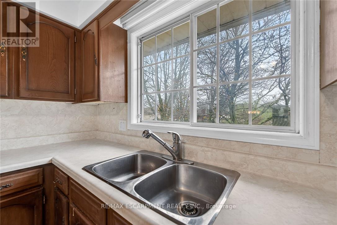 31 Killins Street, West Lincoln, Ontario  L0R 2A0 - Photo 18 - X13027532