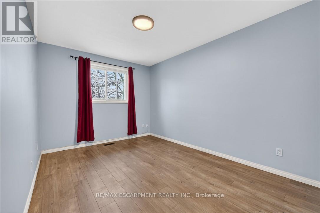 31 Killins Street, West Lincoln, Ontario  L0R 2A0 - Photo 23 - X13027532