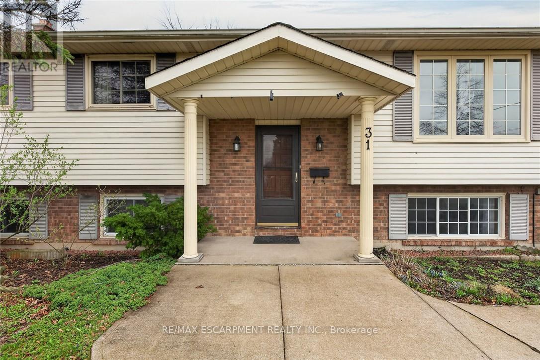 31 Killins Street, West Lincoln, Ontario  L0R 2A0 - Photo 4 - X13027532