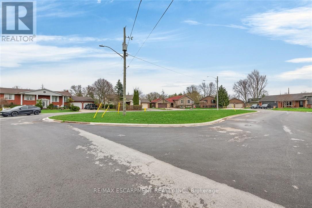 31 Killins Street, West Lincoln, Ontario  L0R 2A0 - Photo 6 - X13027532