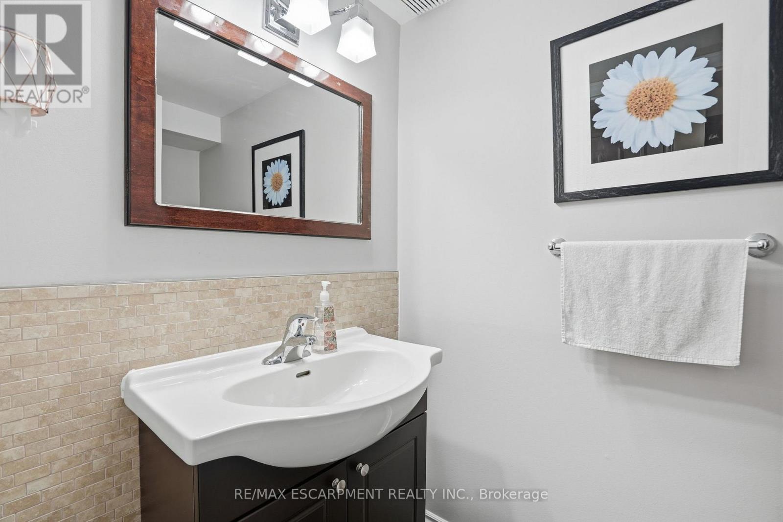 7 - 914 Mohawk Road, Hamilton, Ontario  L8T 2R8 - Photo 29 - X13027560