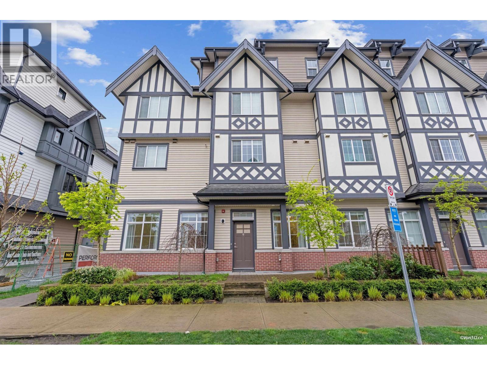 9 8888 SPIRES ROAD, Richmond