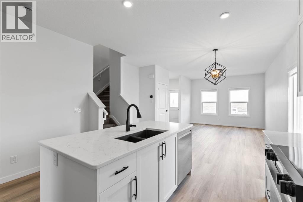 231 Vista Road, Crossfield, Alberta  T0M 0S0 - Photo 14 - A2298496