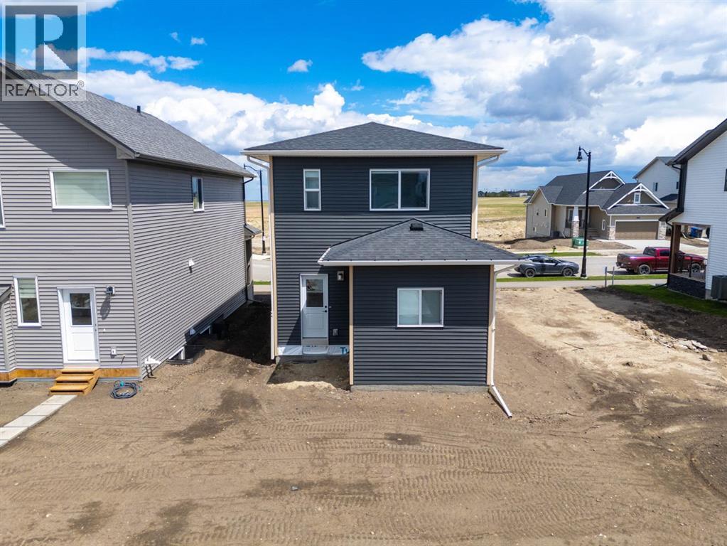 231 Vista Road, Crossfield, Alberta  T0M 0S0 - Photo 37 - A2298496