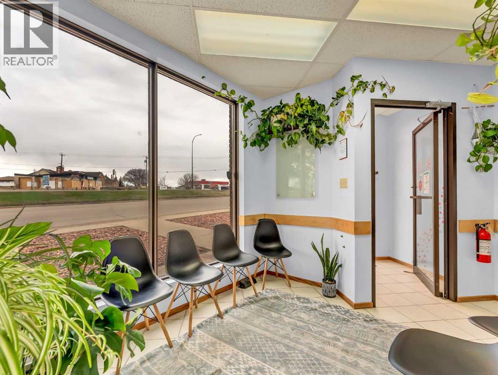 4, 809 Bullivant Crescent Sw, Medicine Hat, Alberta  T1A 5G5 - Photo 9 - A2302558