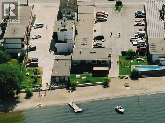 7106 Main Street, Osoyoos, British Columbia  V0H 1V3 - Photo 2 - 10384395