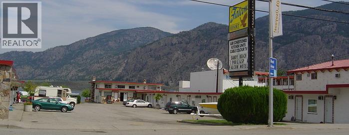 7106 Main Street, Osoyoos, British Columbia  V0H 1V3 - Photo 3 - 10384395
