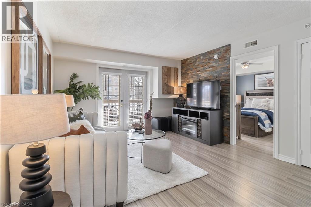 4015 Kilmer Drive Unit# 110, Burlington, Ontario  L7M 4M4 - Photo 4 - 40823032