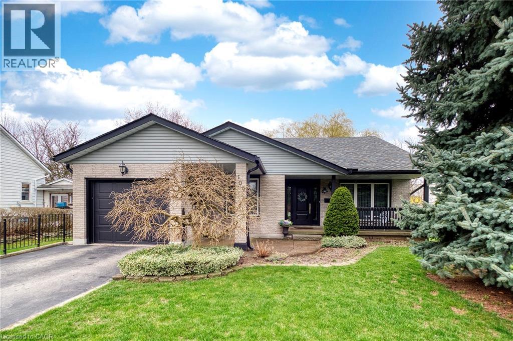 108 QUEENSWAY Drive, st. jacobs, Ontario