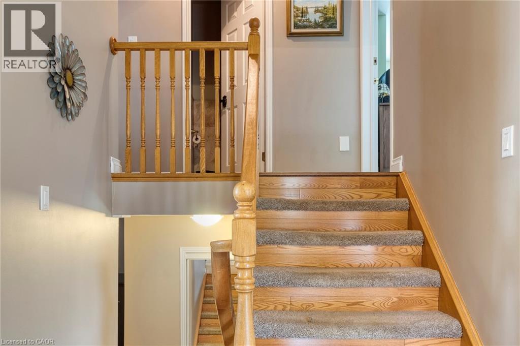 108 Queensway Drive, St. Jacobs, Ontario  N3B 2T5 - Photo 16 - 40821912