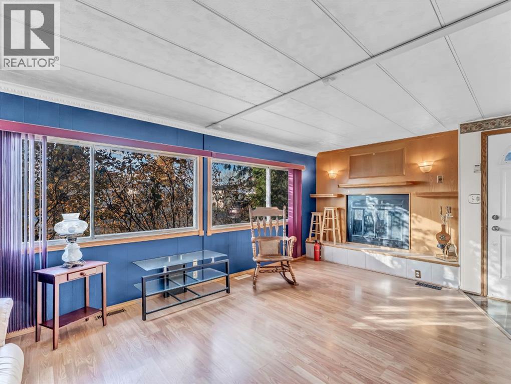 93, 4000 13 Avenue SE, Medicine Hat, Alberta  T1B 1J3 - Photo 7 - A2282205