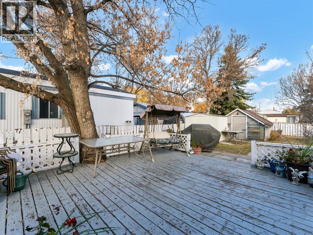 93, 4000 13 Avenue SE, Medicine Hat, Alberta  T1B 1J3 - Photo 27 - A2282205