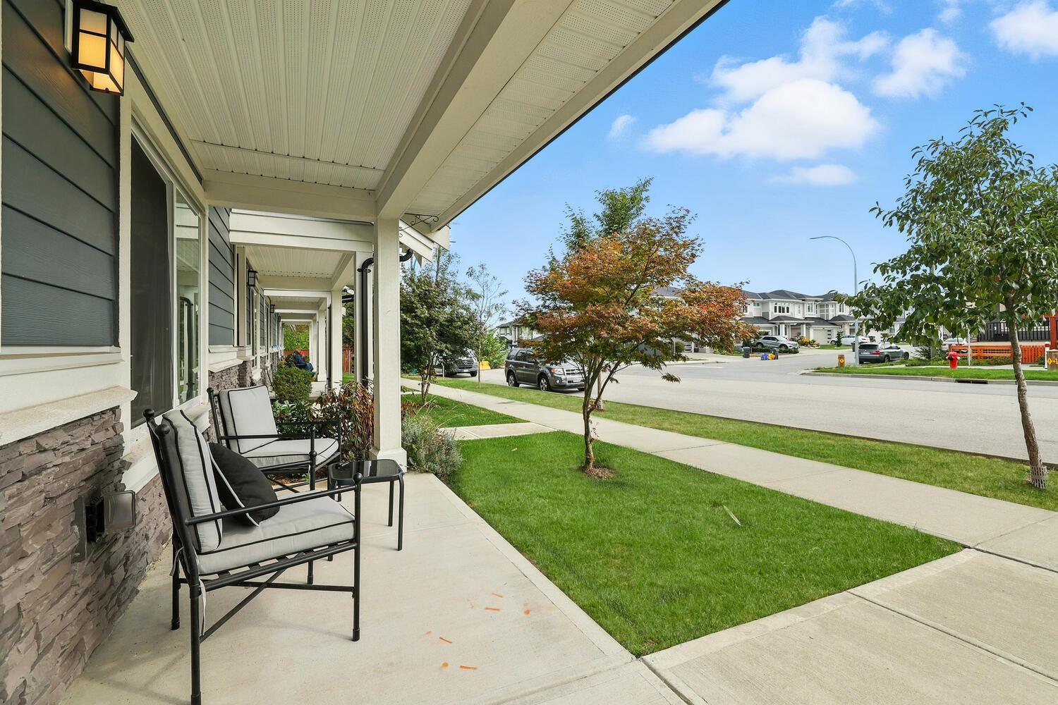 40 19501 74 Avenue, Surrey, British Columbia  V4N 6V7 - Photo 2 - R3114341