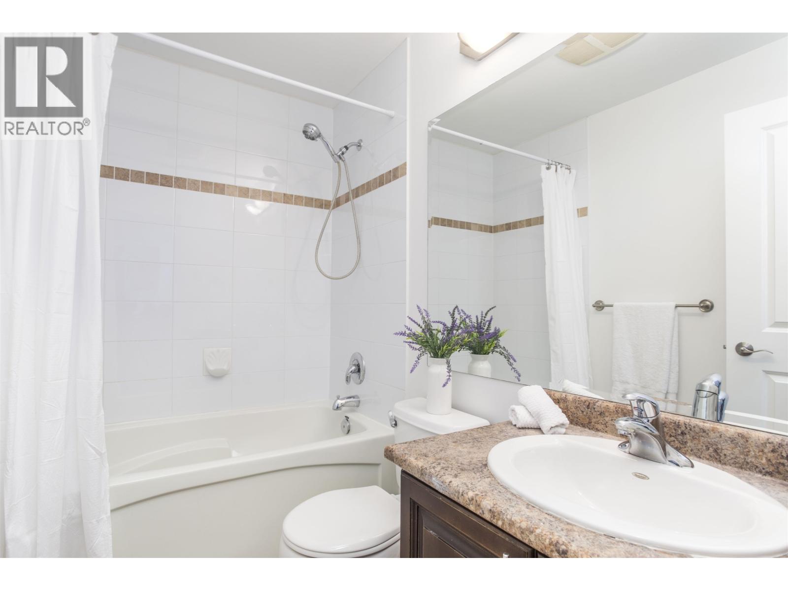 302 22363 Selkirk Avenue, Maple Ridge, British Columbia  V2X 2X6 - Photo 15 - R3107284