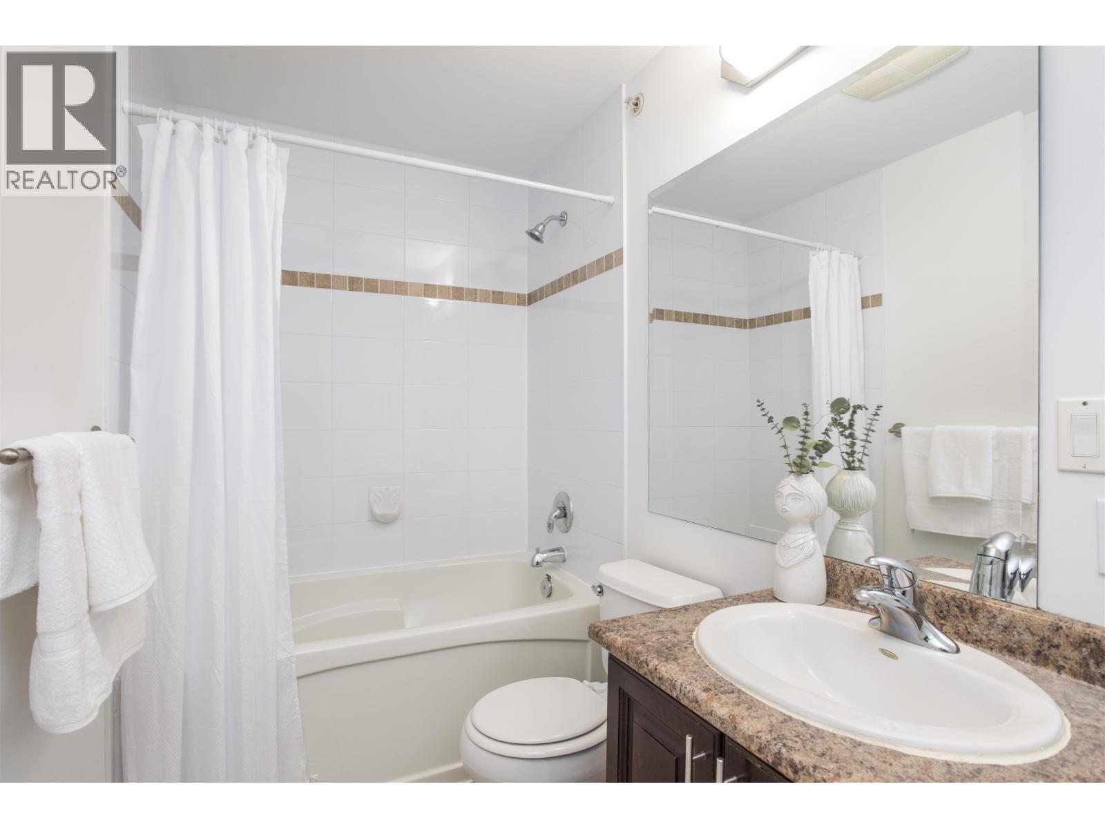 302 22363 Selkirk Avenue, Maple Ridge, British Columbia  V2X 2X6 - Photo 6 - R3107284