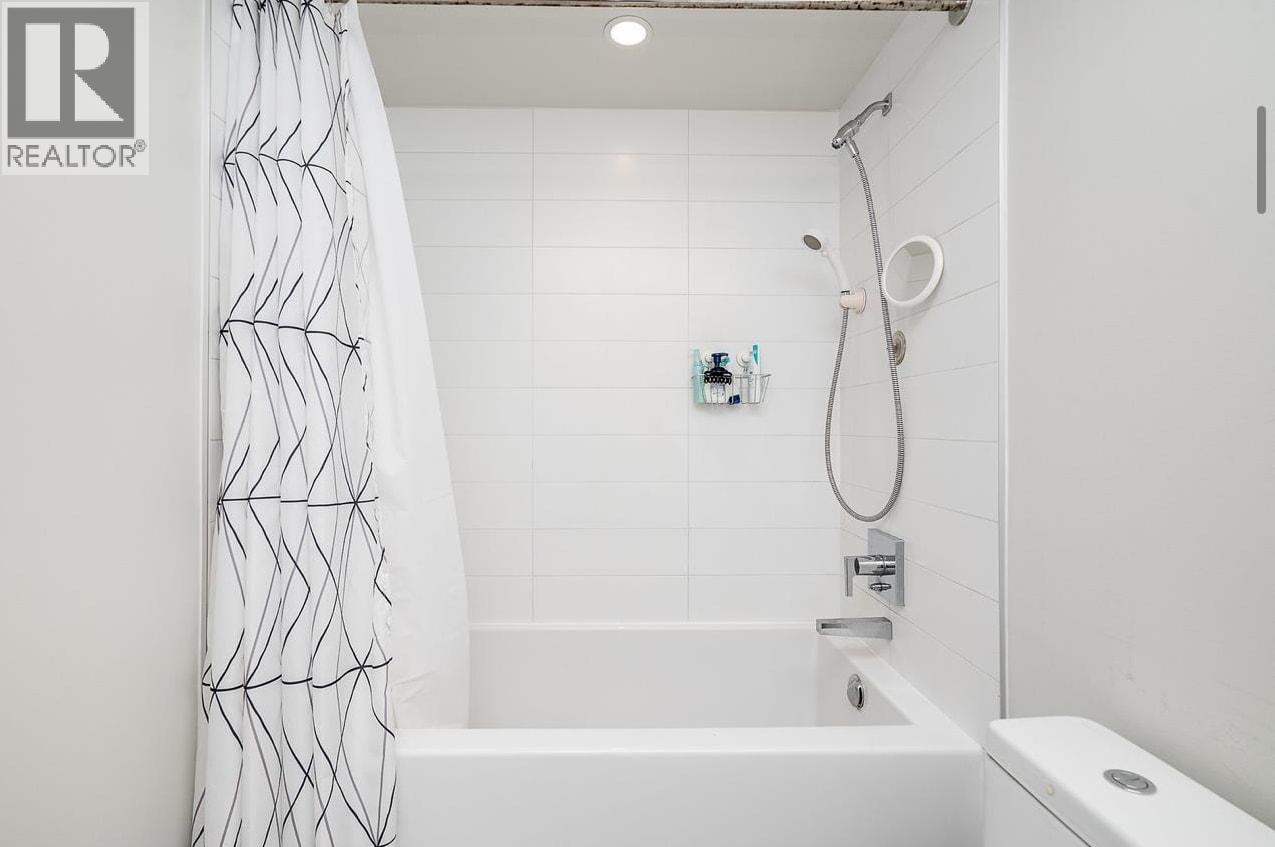 8562 Osler Street, Vancouver, British Columbia  V6P 4E4 - Photo 11 - R3110766