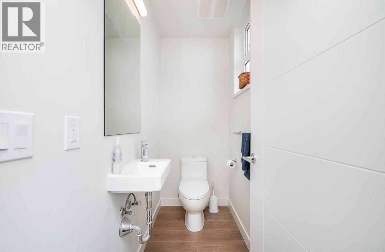 8562 Osler Street, Vancouver, British Columbia  V6P 4E4 - Photo 9 - R3110766