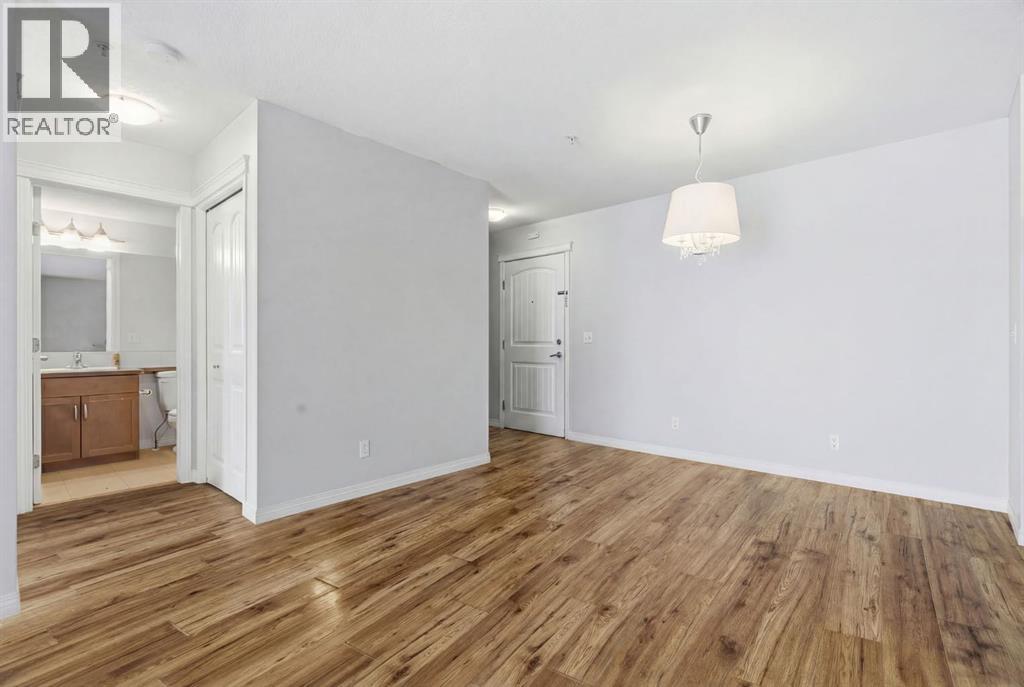 2223, 115 Prestwick Villas SE, Calgary, Alberta  T2Z 0M9 - Photo 7 - A2289922