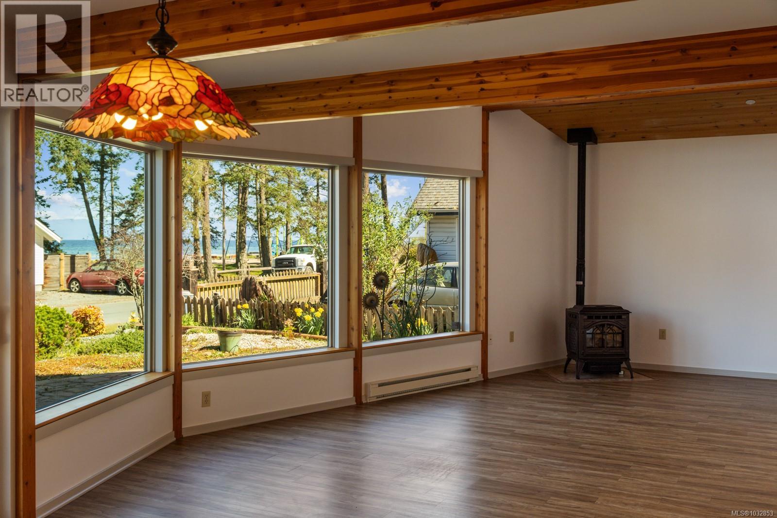 471 Windslow Rd, Comox, British Columbia  V9M 3T8 - Photo 14 - 1032853