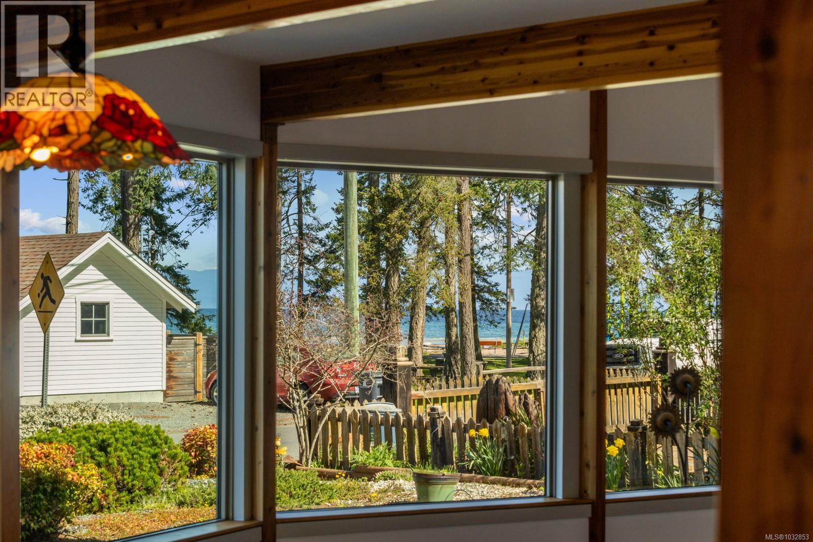 471 Windslow Rd, Comox, British Columbia  V9M 3T8 - Photo 15 - 1032853