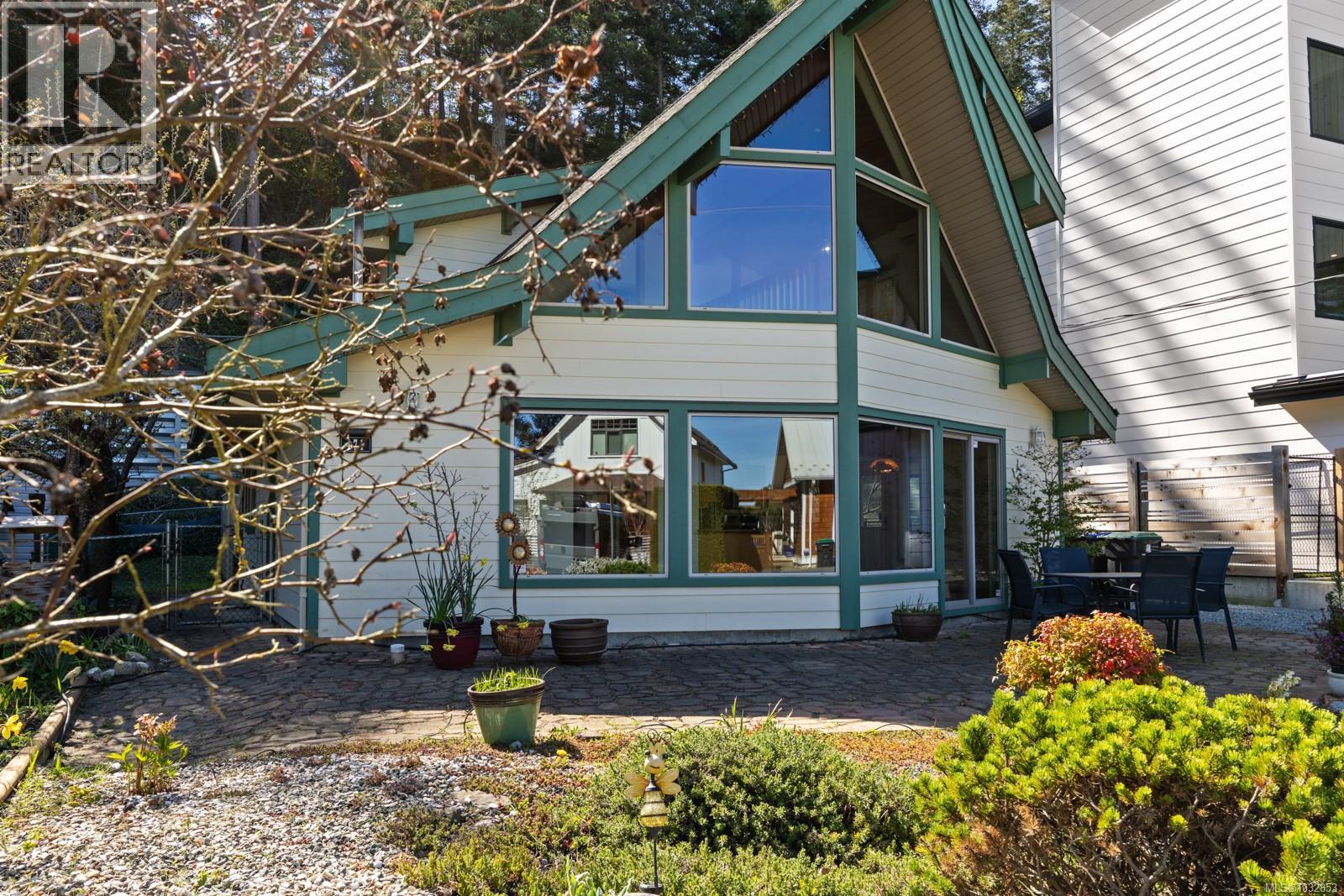 471 Windslow Rd, Comox, British Columbia  V9M 3T8 - Photo 36 - 1032853