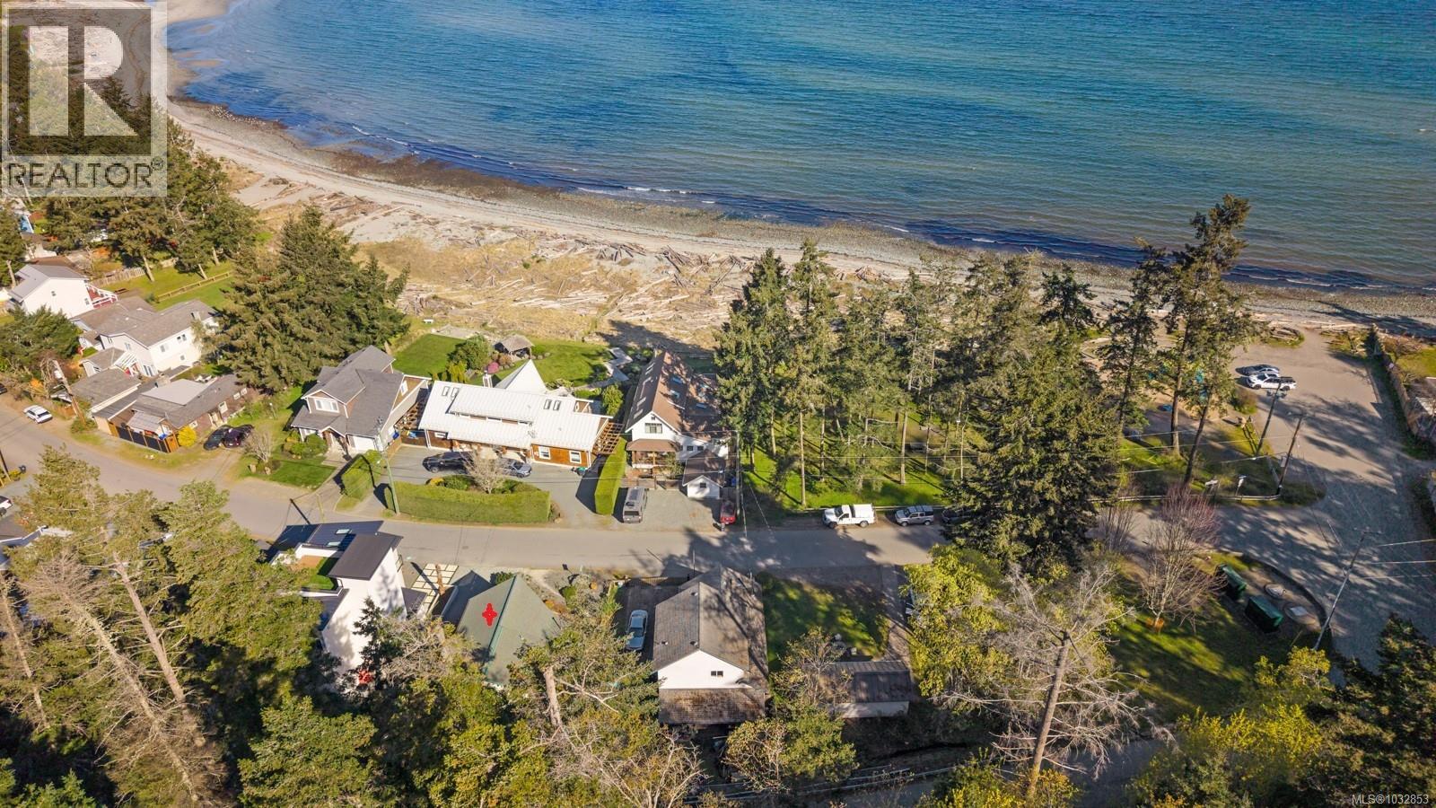 471 Windslow Rd, Comox, British Columbia  V9M 3T8 - Photo 5 - 1032853