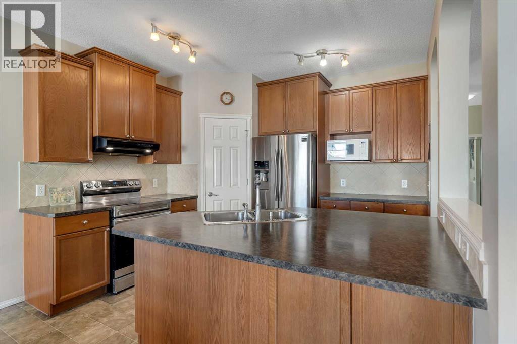 149 Saddlecrest Green Ne, Calgary, Alberta  T3J 5N3 - Photo 23 - A2303890