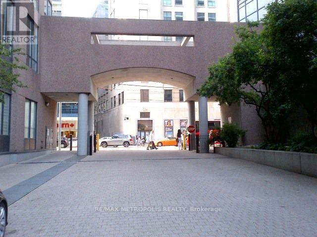 816 - 7 Carlton Street, Toronto, Ontario  M5B 2M3 - Photo 3 - C13027616