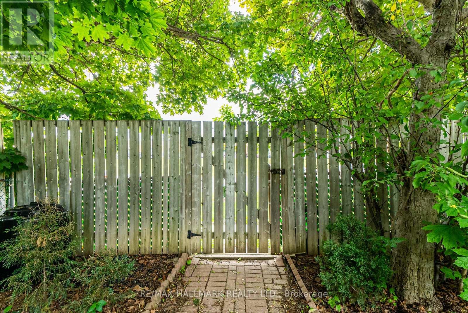 114 Angus Drive, Toronto, Ontario  M2J 2X1 - Photo 19 - C13027640