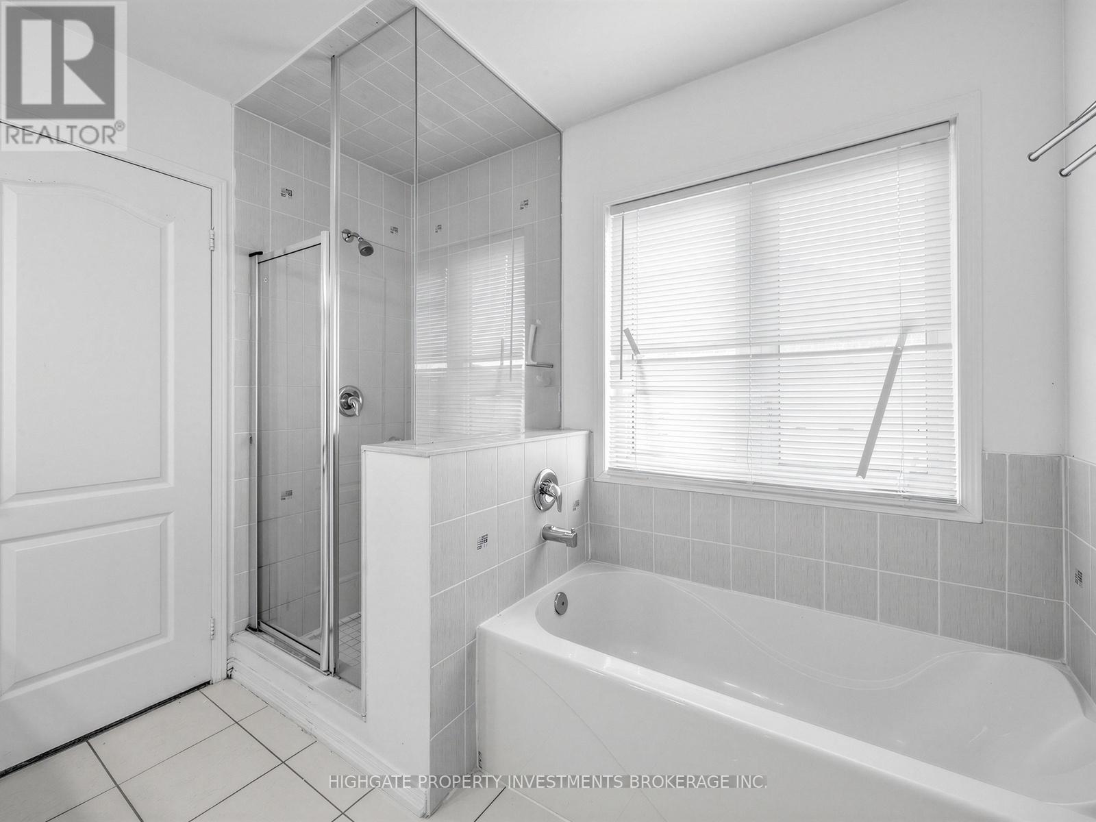 9 Barnham Street, Ajax, Ontario  L1Z 0M5 - Photo 23 - E13027622