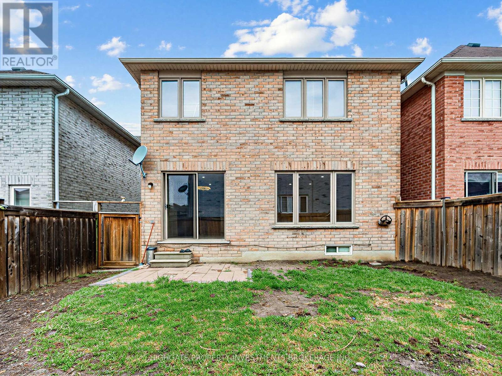 9 Barnham Street, Ajax, Ontario  L1Z 0M5 - Photo 32 - E13027622