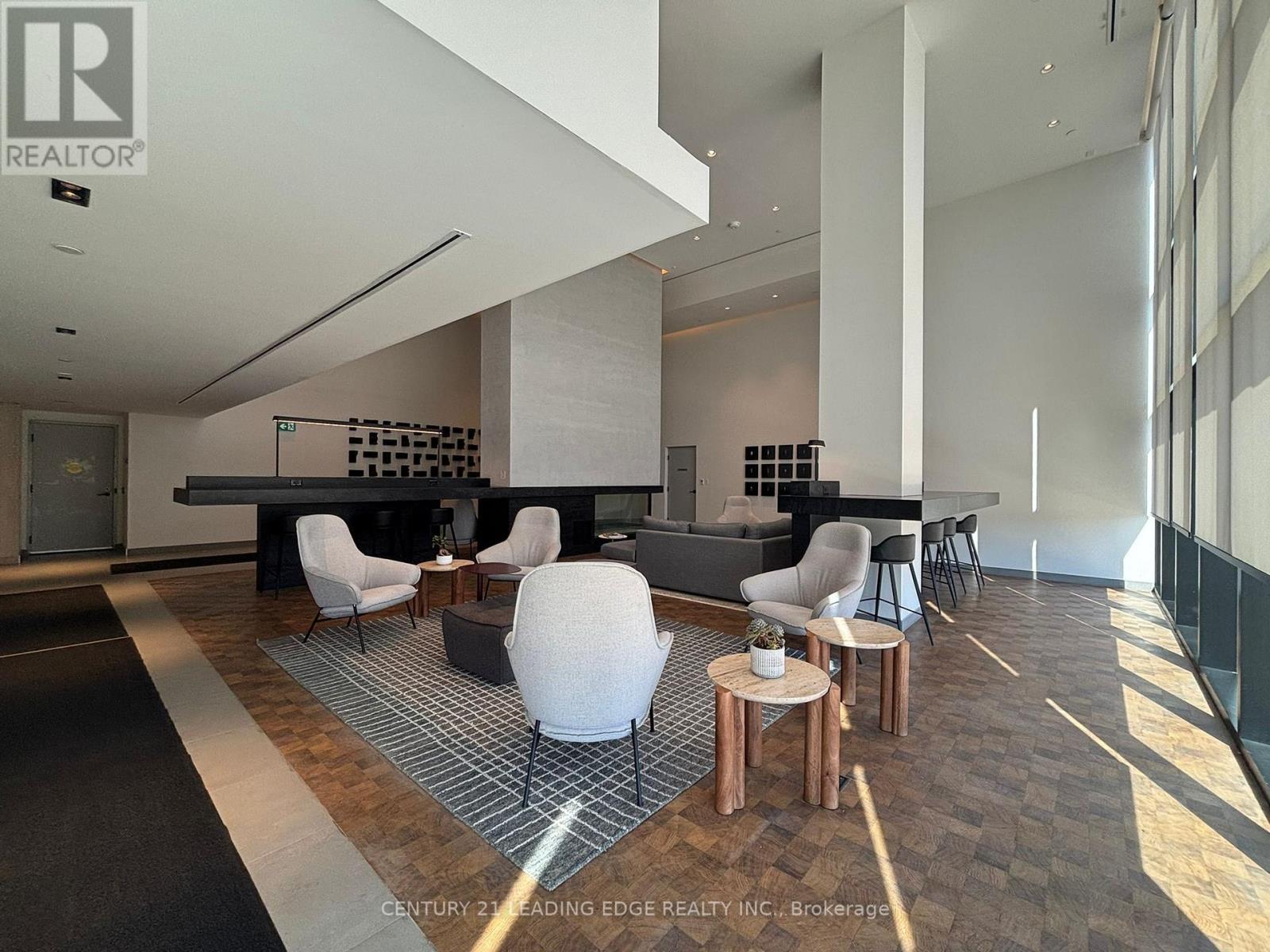 830 - 1050 Eastern Avenue, Toronto, Ontario  M4L 0B7 - Photo 2 - E13027632