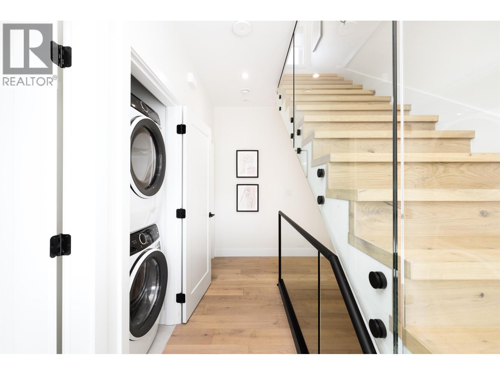 1 3141 E 19 Avenue, Vancouver, British Columbia  V5M 2T2 - Photo 10 - R3114299